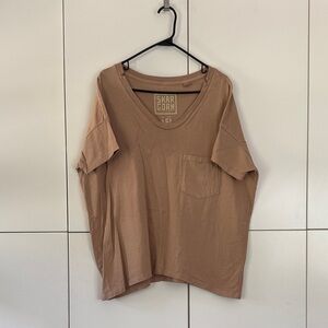 NWOT Skargorn Relaxed Pocket Tee #61 in Camel Wash szXS